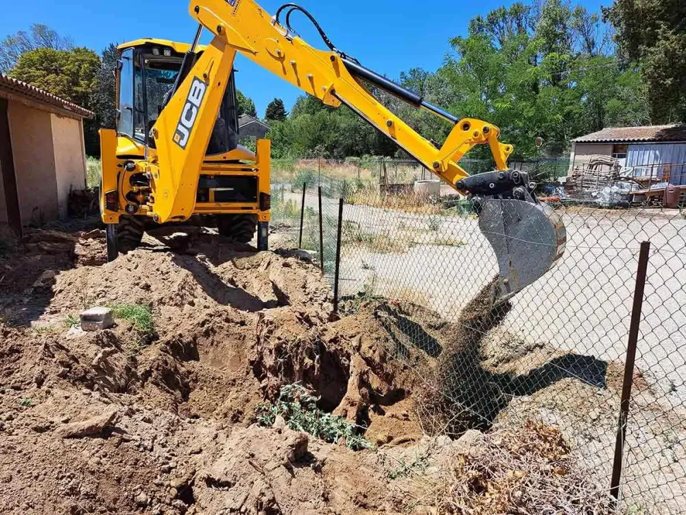 Dessouchage à Mornas